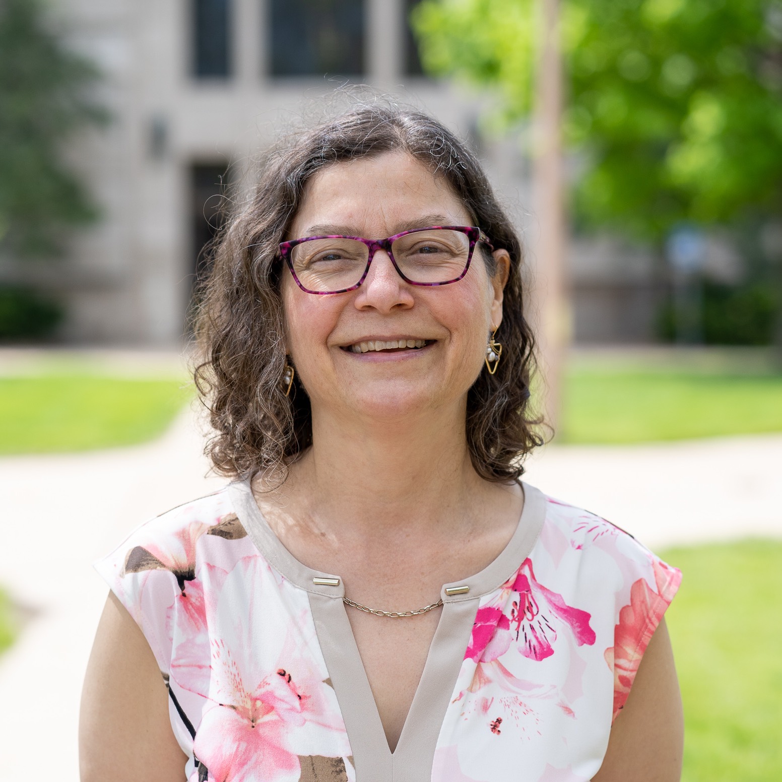 Photo of Dr. Kathy Hoag