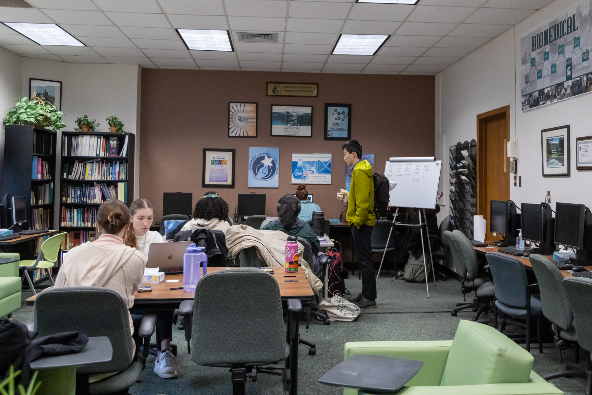 BLD computer lab.