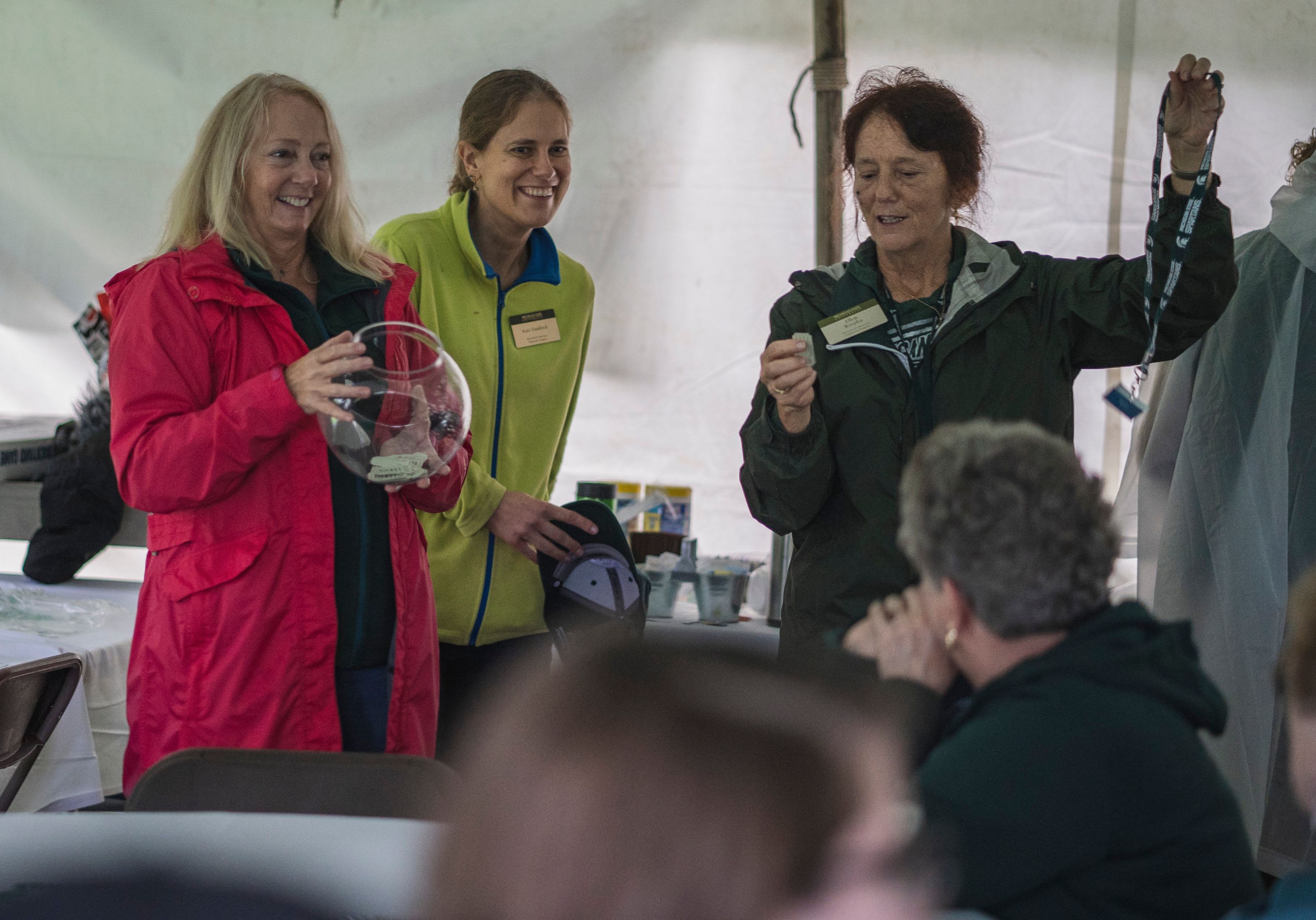 Photo of the raffle at the BLD 2018 Homecoming Tailgate